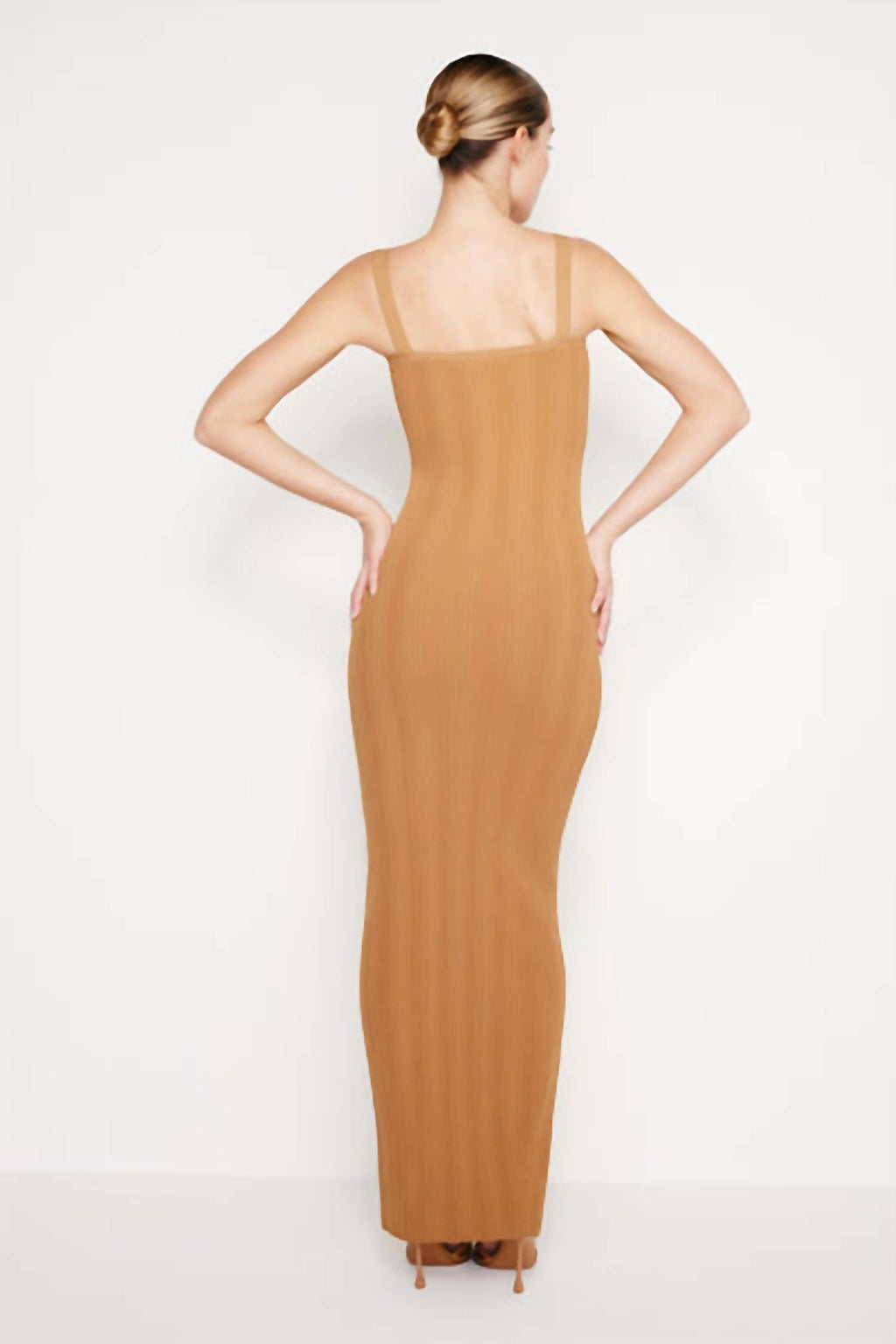 Good American - Plisse Maxi Dress